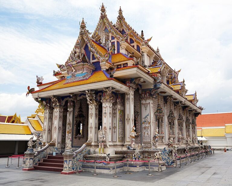 Wat Don Yan Nawa