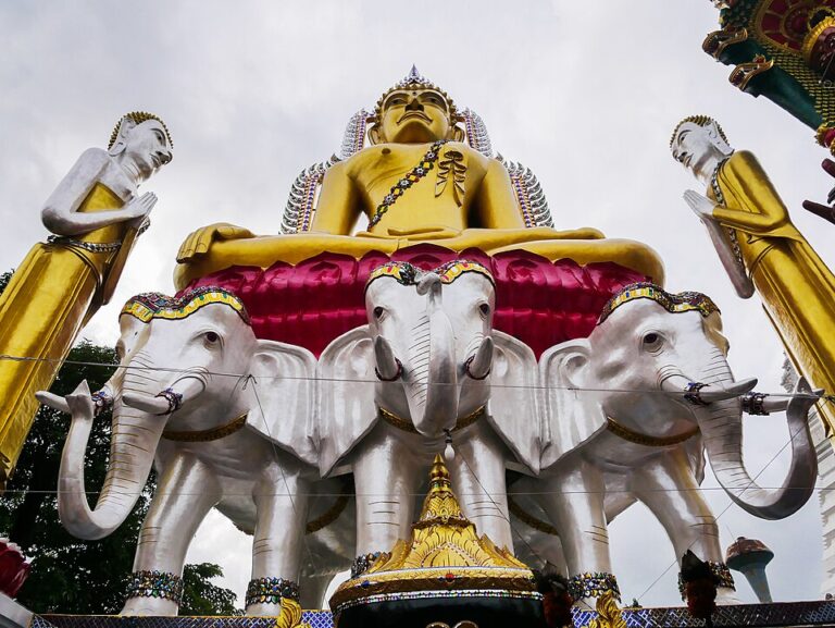Wat Khun Chan