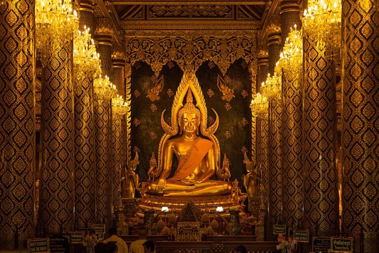 Wat Phra Mahathat Woramahawihan